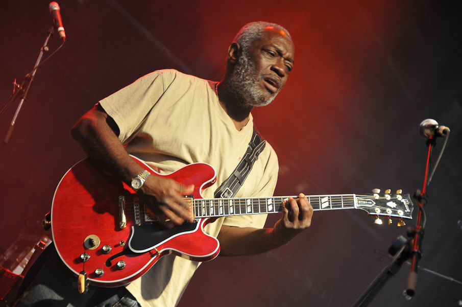 Fete de la Musique Evry 2009 - Kassav 446.jpg